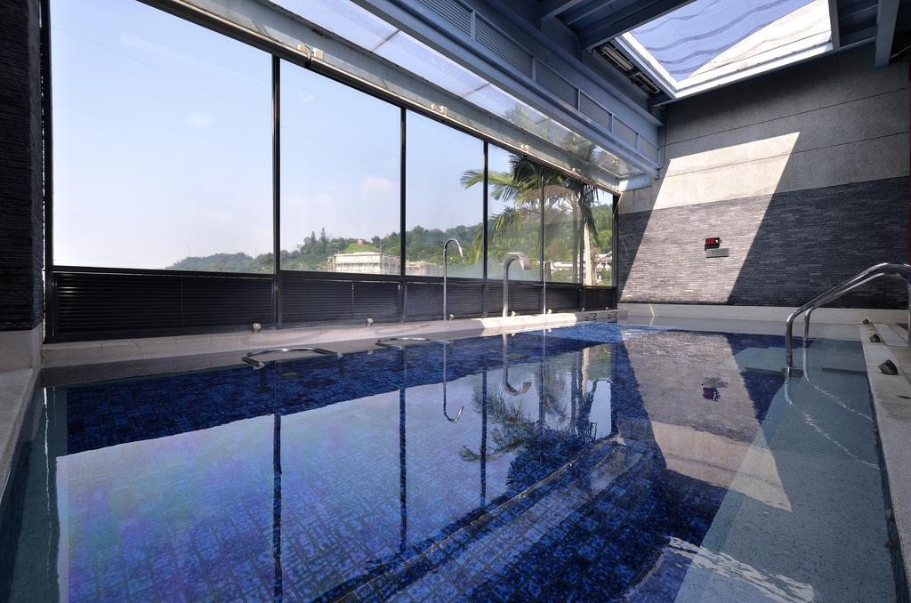 The Sun Hot Spring & Resort Taichung Exterior foto